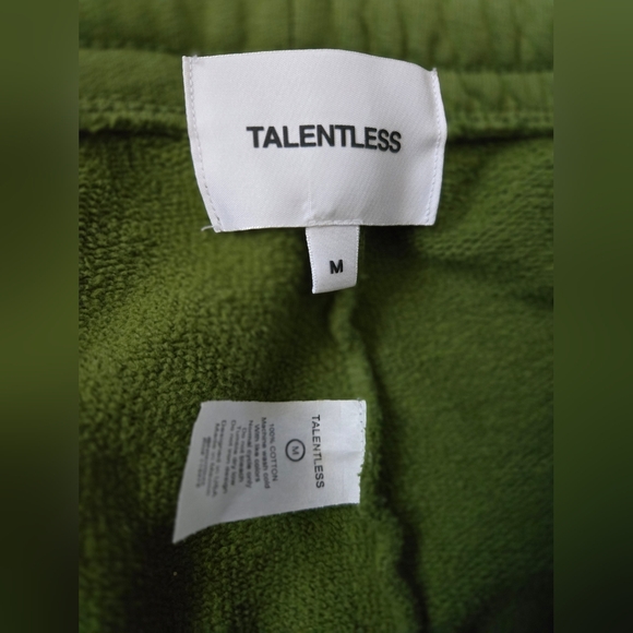 TALENTLESS Women's Heavyweight Sweatpants - Picture 2 of 4